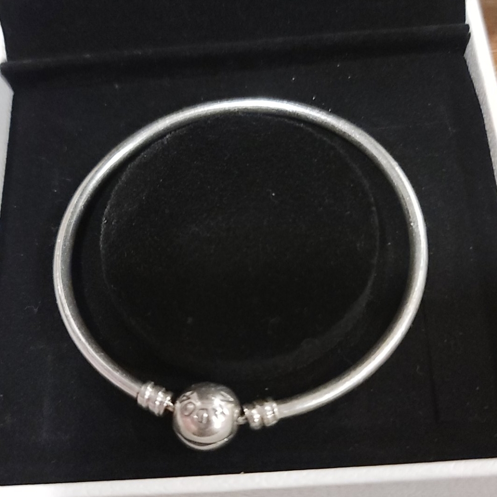 Authentic pandora bangle bracelet